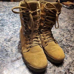 Garmont T8 Bifida Military Boots